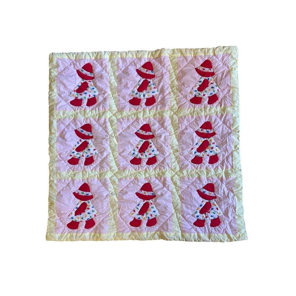 Vintage Sunbonnet Sue Baby Quilt Handmade Pink Yellow Red Elephant Print 42x41"